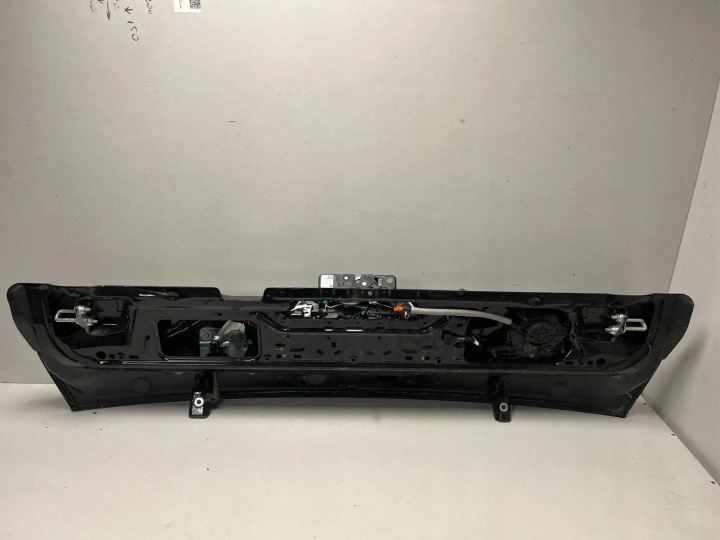 COUVERCLES DE COFFRE COUVERCLES DE COFFRE ARRIÈRE BMW X5 G05 7931937