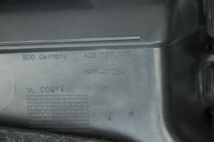COLLECTEUR GARNITURE PORTES GAUCHE AVANT CUIR AMBIENT AUDI A7 C7 4G8867105