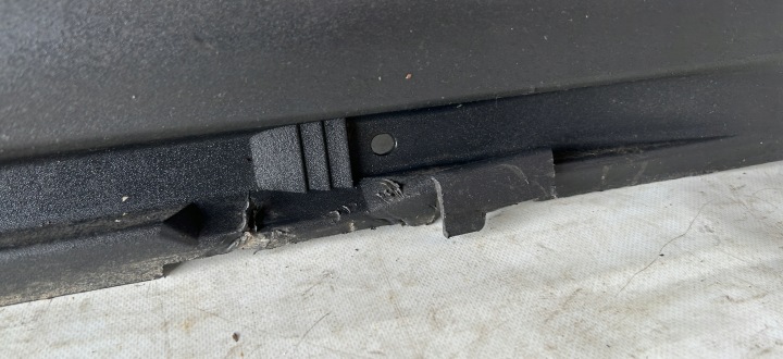 MOULURE SEUIL GAUCHE VOLVO XC90 I 30655189