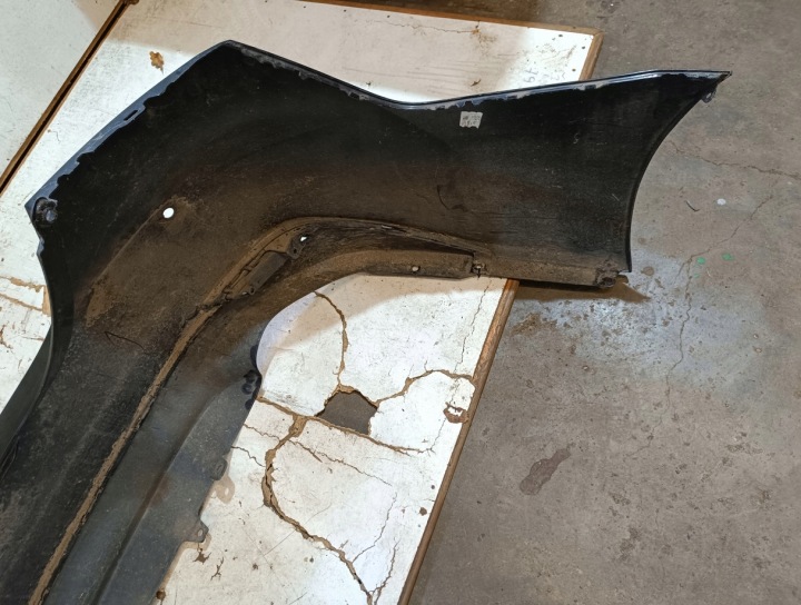 PARE-CHOCS TOYOTA CAMRY VIII 18+ ARRIÈRE NR N712