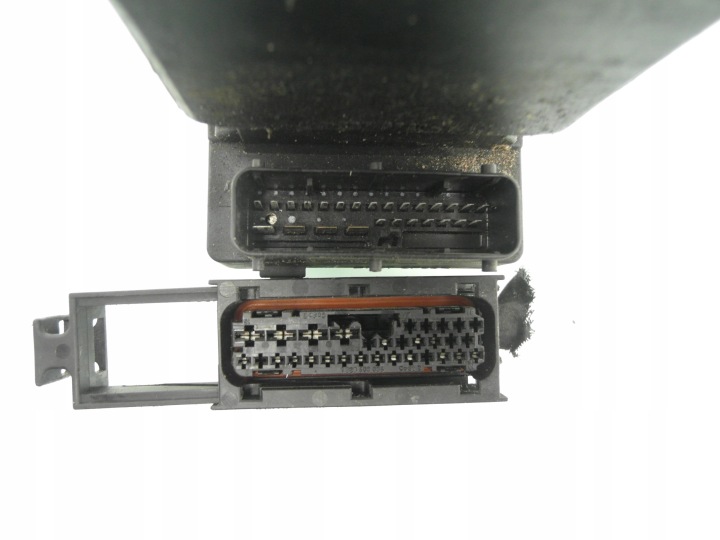 POMPE ABS VW PASSAT B5 0273004283 8E0614111B 0265220405