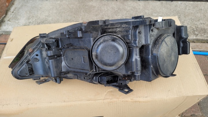 PHARE GAUCHE AVANT AVANT AUDI A4 B8 8K LIFT PROJECTEUR GAUCHE PHARE POUCES