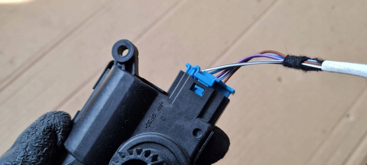 Q3 83A PETIT MOTEUR CONDUIT D'AIR RÉCHAUFFEURS 2Q0907511G VW AUDI