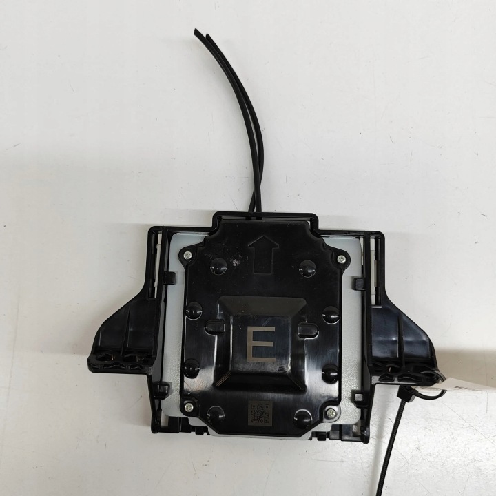 ANTENNE TOYOTA COROLLA BERLINE COMPACTE (_E21_) 8614758010 2.0L HYBRID 132KW 2022
