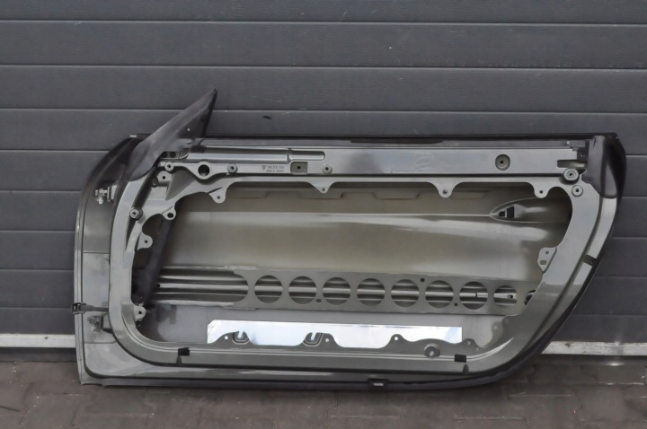 PORSCHE 718 CAYMAN (982) PORTES DROIT AVANT