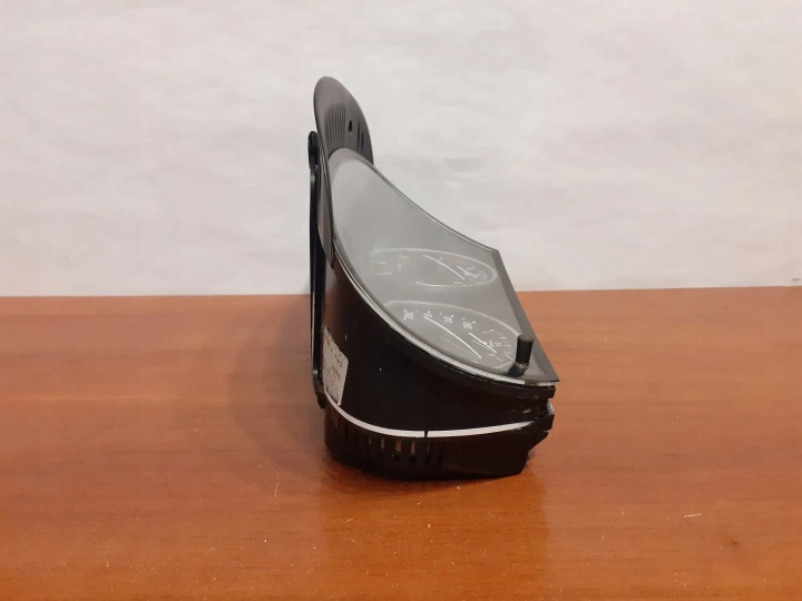 COMPTEUR BMW 5 (E60) 6740 2.0L DIESEL 130KW 2009