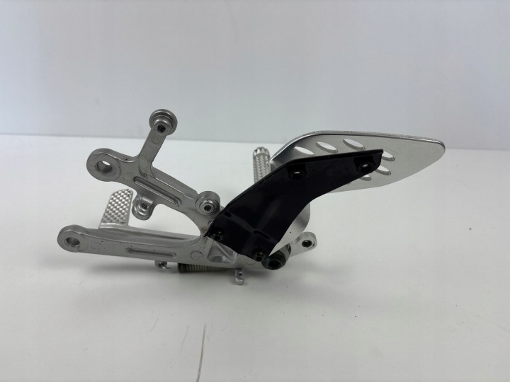 DROIT SET CONDUCTEUR YAMAHA YZF-R1 RN12 2004-06