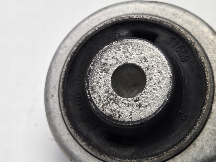AUDI A6 C6 BRAS DE SUSPENSION DROIT SUPÉRIEUR AVANT HD MEYLE 116 050 0063/HD
