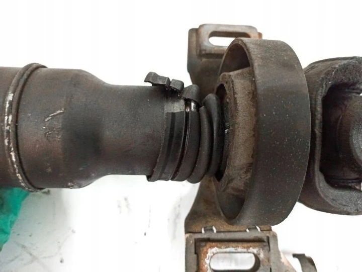 ARBRE DE TRANSMISSION MERCEDES-BENZ C (W203) A2034110015 34307635 2.7L 2004