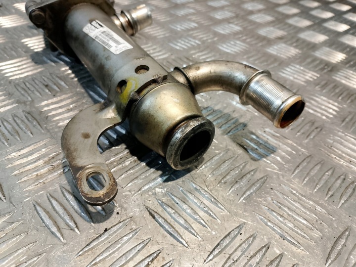 RADIATEUR GAZ D'ÉCHAPPEMENT EGR FORD C-MAX I 1 2.0 TDCI 9645689780 875816W VALEO