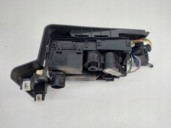 ODSWIEZACZ AIR DOSEUR ZAPACHU 9815211577 PEUGEOT 3008 II