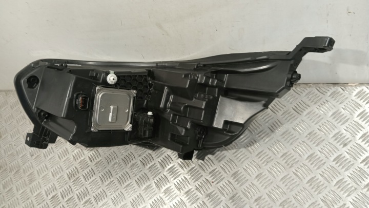RENAULT TRAFIC III LIFT 21-26 COMPLET LED 260102899R 260601790R ORIGINAL LE+PR