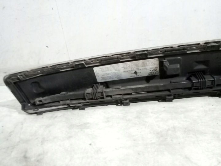 AUDI A2 99- CALANDRE RADIATEUR GRILLE CLAPET 8Z0853692A