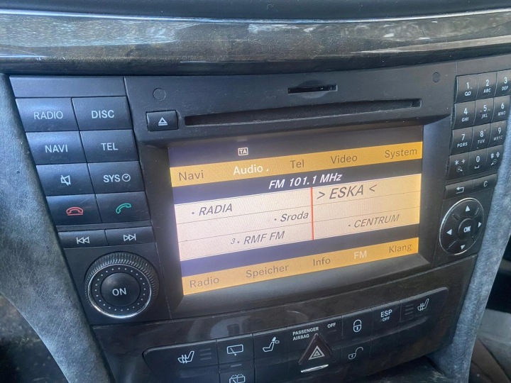 RADIO NAVI NAVIGATION COMAND SD MERCEDES-BENZ W211 A2118705094 BD0880
