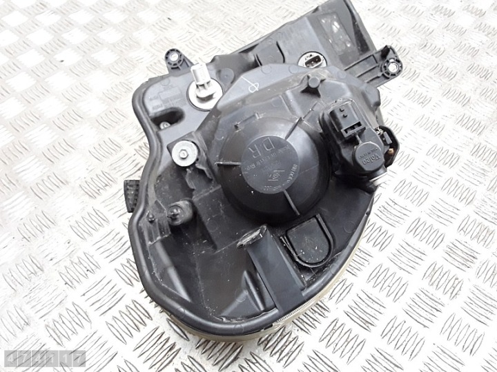 2009 RENAULT KANGOO AVANT PROJECTEUR 8200419910
