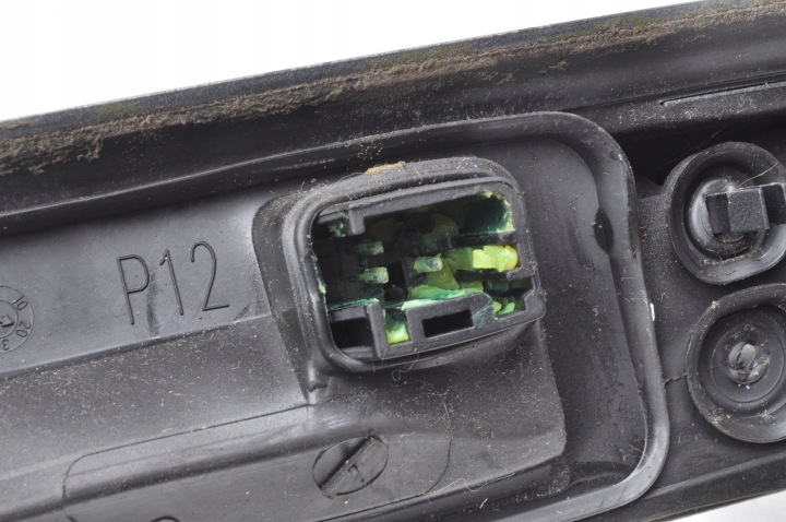 VOLVO V50 CACHE MOULURE COUVERCLES DE COFFRE POIGNÉE UNIVERSEL LIFT 30753026 426-26