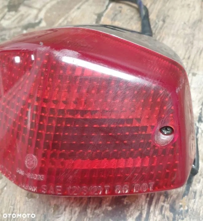PHARE ARRIÈRE HONDA SHADOW VT600