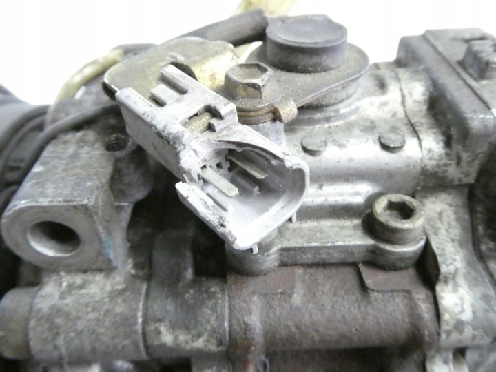 COMPRESSEUR DE CLIMATISATION FIAT MAREA BRAVA 4425002130