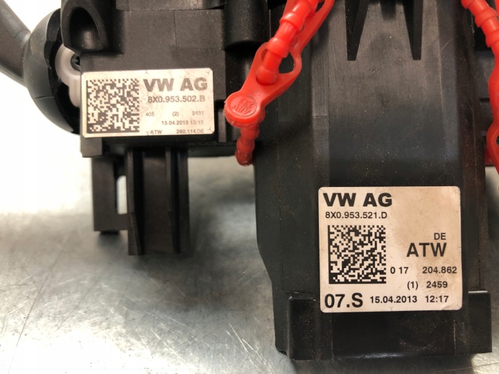 COMMUTATEUR COMPOSITE ARAIGNÉE BANDE Q3 8U 5K0953469B 8X0953502B 8X0953521B