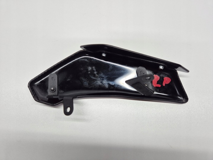 SUZUKI GSX R 1000 L7 L8 (18) REMPLISSAGE DÉFLECTEUR D'AIR PROTECTION GAUCHE AVANT