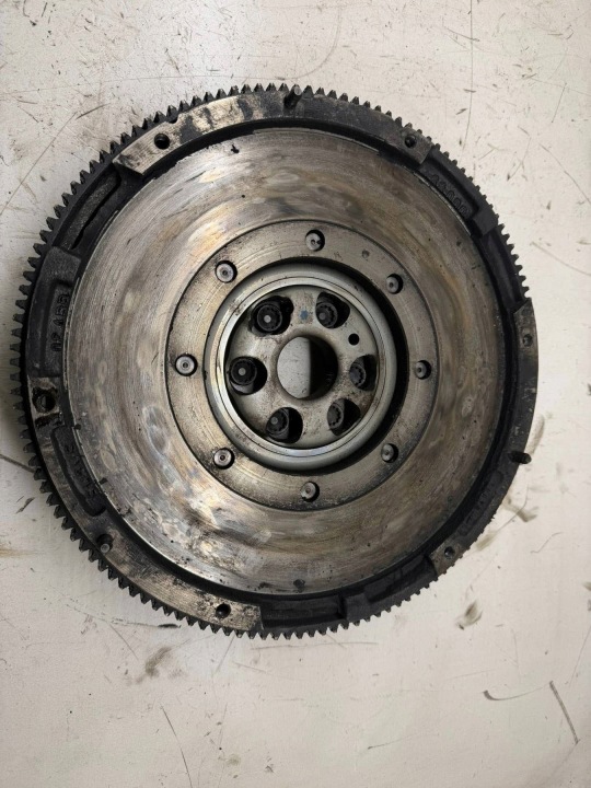 2004 AUDI A3 S3 8P VOLANT D'INERTIE 03L105266A