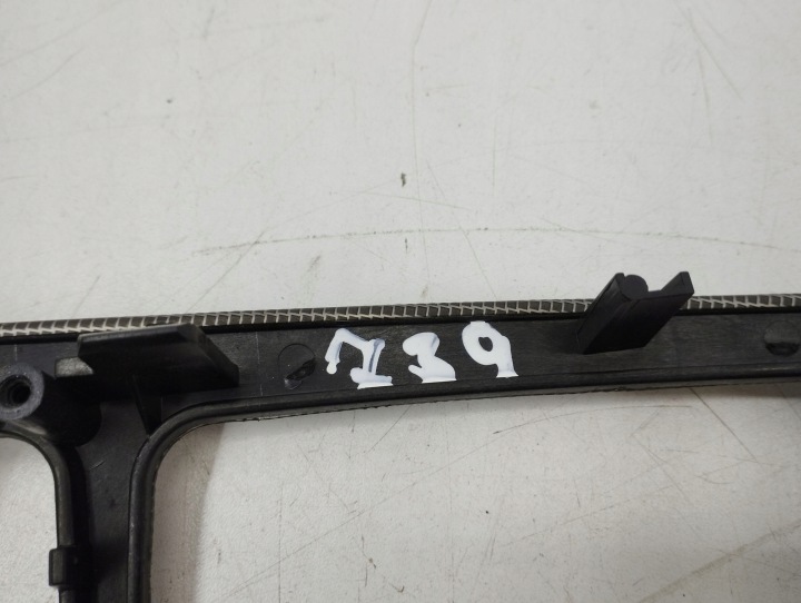 MERCEDES-BENZ C W203 2002 ÉLÉMENT TABLEAU DE BORD INSTRUMENTATION MILIEU