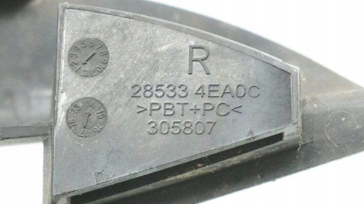 NISSAN QASHQAI J11 CAPTEUR PDC STATIONNEMENT DROIT 285334EA0C