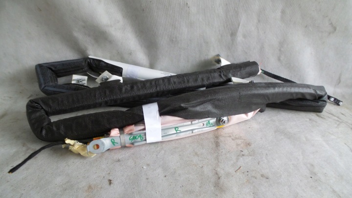 RIDEAU AIRBAG LATÉRALE DROITE PEUGEOT 5008 II 2 2019 9828187980 BONNES CONDITIONS CLIPS