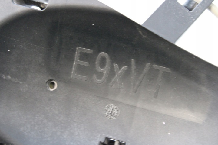 BMW E90 E91 CASSETTE POIGNÉES FIXATION FAISCEAU DE CÂBLES 7181314