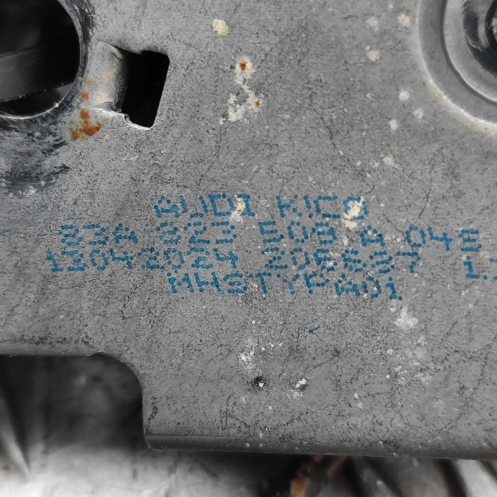 AUDI Q3 F3 SERRURE CAPOTS MOTEUR 2024 83A823509A