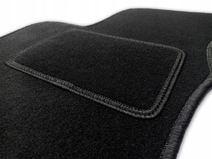 TAPIS DE SOL VELOURS EXTRA HYUNDAI SONATA I (1988-93)