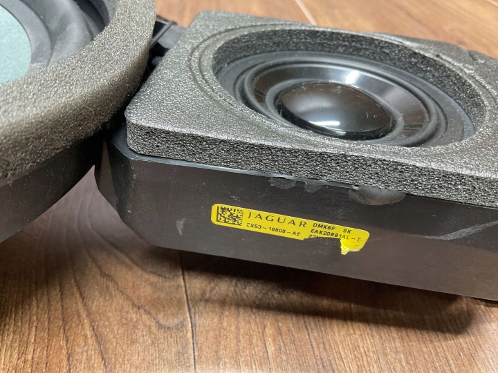 HAUT-PARLEUR SUBWOOFER ARRIÈRE GAUCHE JAGUAR F-TYPE X152 OE EX53-18808-AE