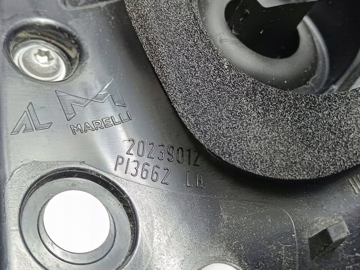 2022 MASERATI LEVANTE PHARE ARRIÈRE 34920