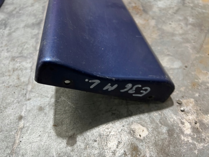 BMW 3 E36 KIT MOULURE SEUIL SEUIL DROITE DROIT GAUCHE GAUCHE REVÊTEMENT SEUIL