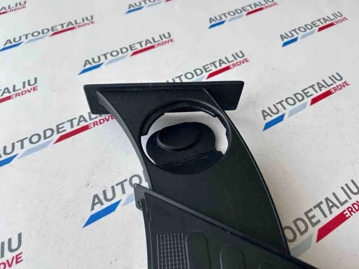 POIGNÉE SUR GODETS BMW 5 (E60) 7063104 2.0L DIESEL 2008