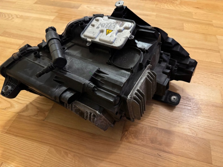 ENSEMBLE PHARES AVANT ENSEMBLE MERCEDES-BENZ CLS X218 A2188202259