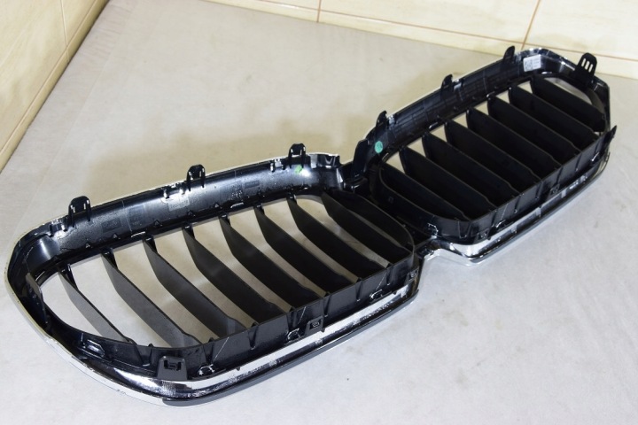 BMW 5 G30 21-R. PAQUET SPORTIF GRILLE CALANDRE