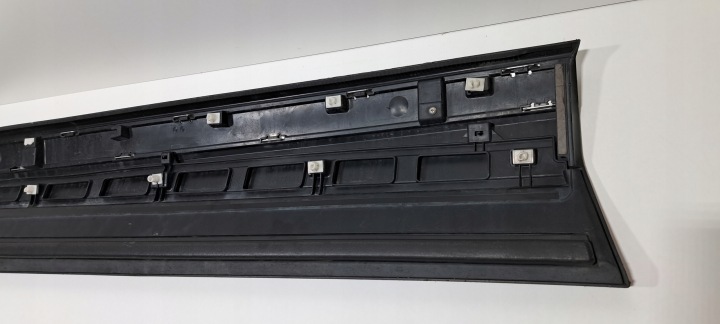 HONDA CR-V MOULURE PORTES DROIT AVANT 75312-TLA-A0-20