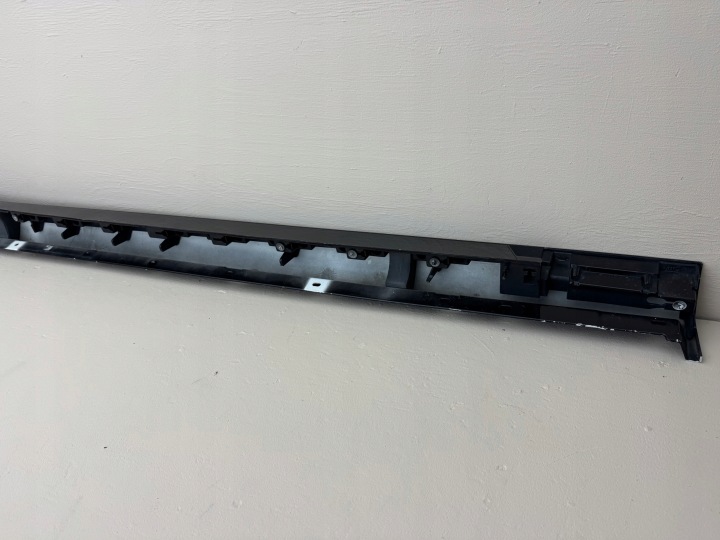 JAGUAR XE X760 MOULURE REVÊTEMENT SEUIL GAUCHE SEUIL GAUCHE GX73-101D57