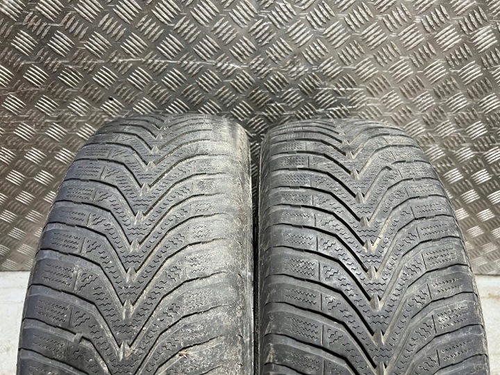 PNEU PNEUS 2 PIÈCES VREDESTEIN SNOWTRAC 5 205/55/17