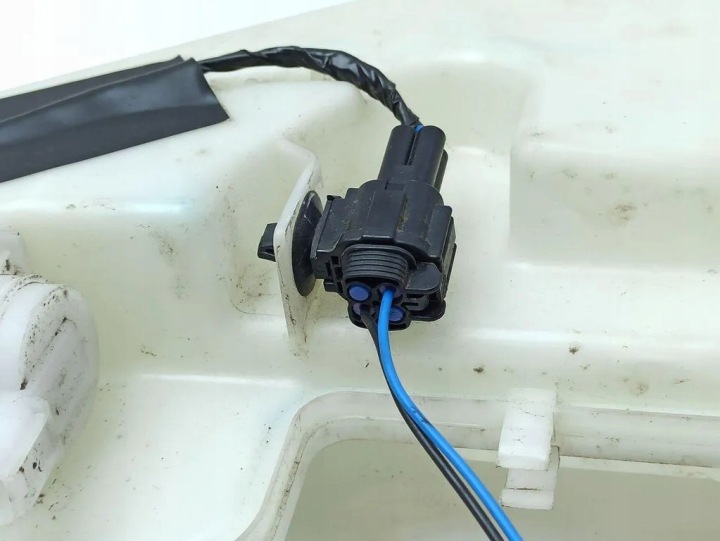 RÉSERVOIR LAVE-GLACES NISSAN NP300 NAVARA PICK-UP (D23) 289104KJ0B 2.3L