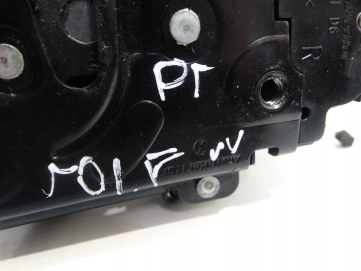 SERRURE DE PORTE DROIT ARRIÈRE VOLKSWAGEN GOLF VI PLUS 7L0839016D 7PIN
