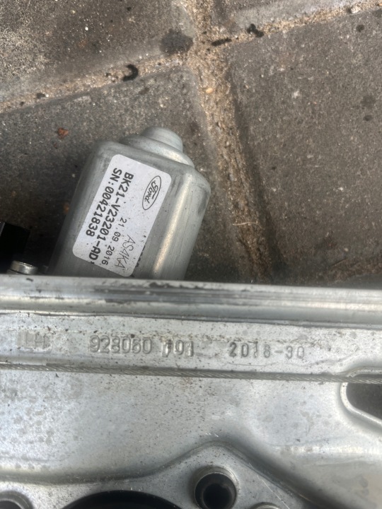 MÉCANISME ÉLÉVATEUR VITRES GAUCHE AVANT 12-23R FORD BK21-V23201-AD