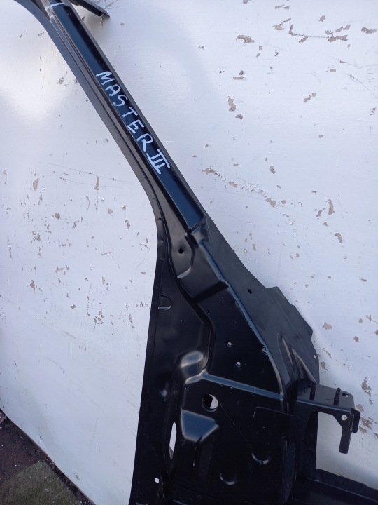 POTEAU DROIT AVANT BRODERIE RENAULT MASTER III 801260019R