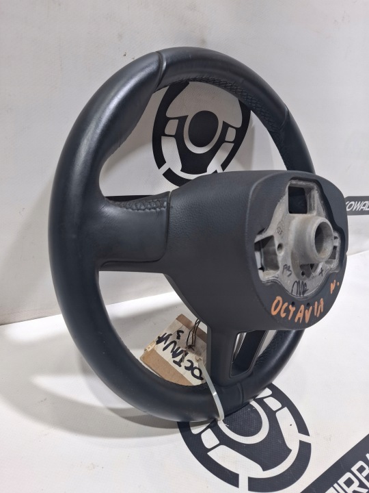 VOLANT SKODA OCTAVIA III 3 5E0419685A CUIR NR29