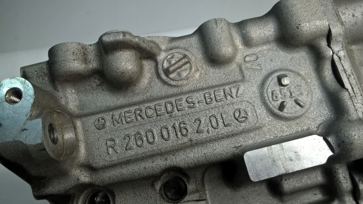 MERCEDES X247 W177 W118 2.0 CULASSE COUVERCLE EUROPE A2600105400 R260016