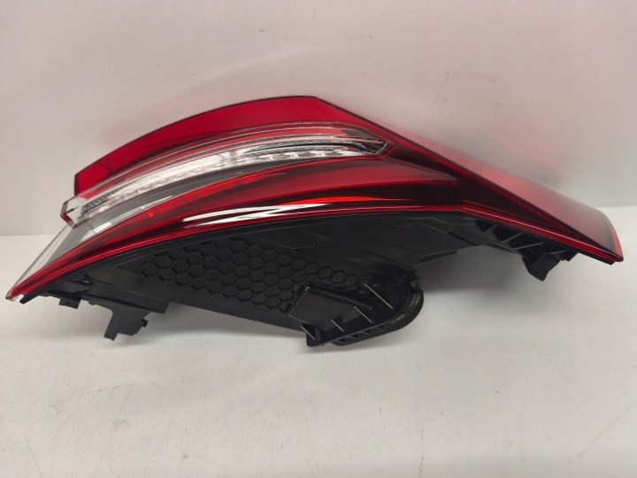 PHARE DROITE ARRIÈRE SKODA KODIAQ 565945208B