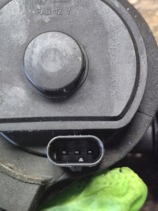 BMW F15 F32 F45 G11 SUPPLÉMENTAIRE POMPE LIQUIDE REFROIDISSEMENT 7643949