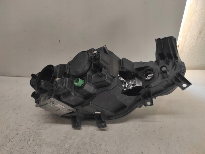 FIAT TIPO 15- PHARE GAUCHE AVANT LENTILLE LED 00520159600E
