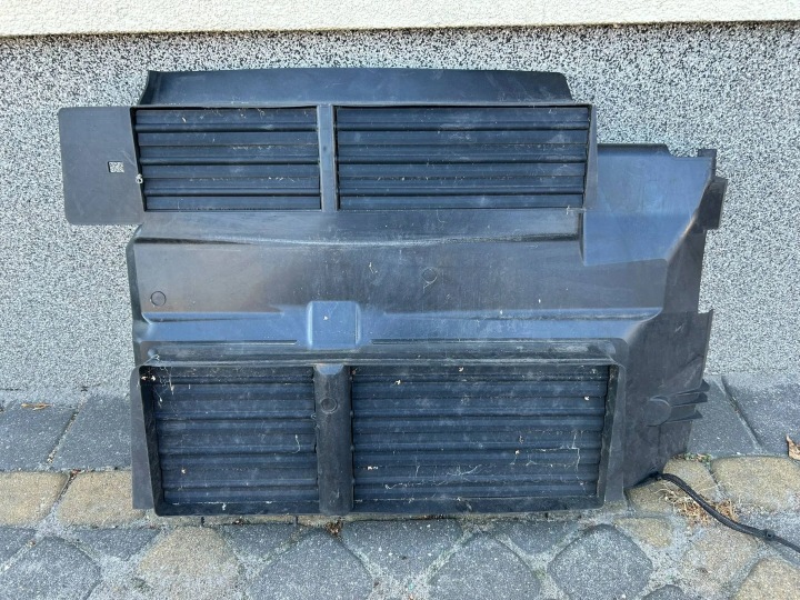 JALOUSIE RADIATEUR FORD FOCUS MK3